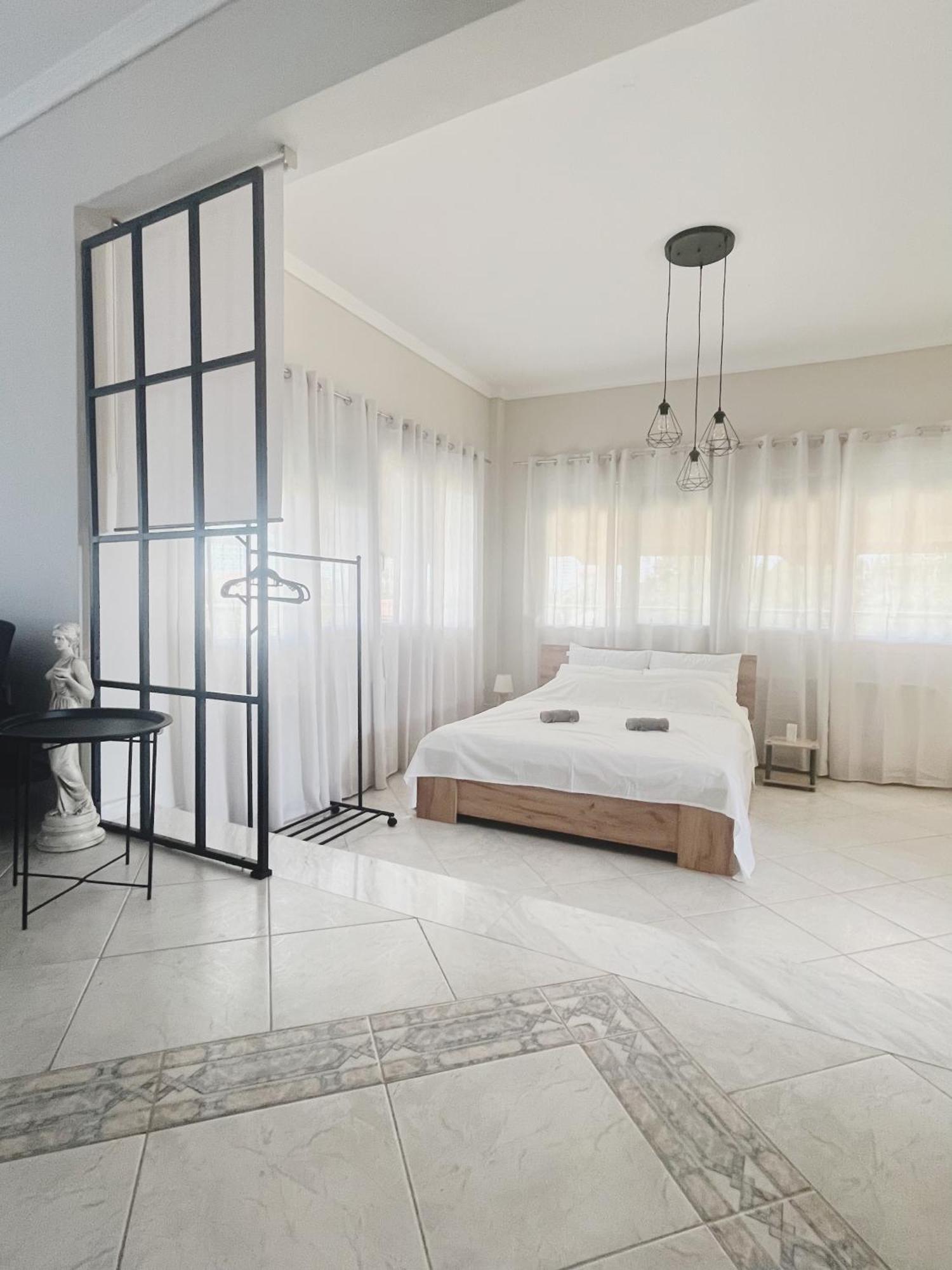 Jacque'S Boutique Suite Thessaloniki Buitenkant foto